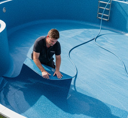 swimming pool plaster and liner installer